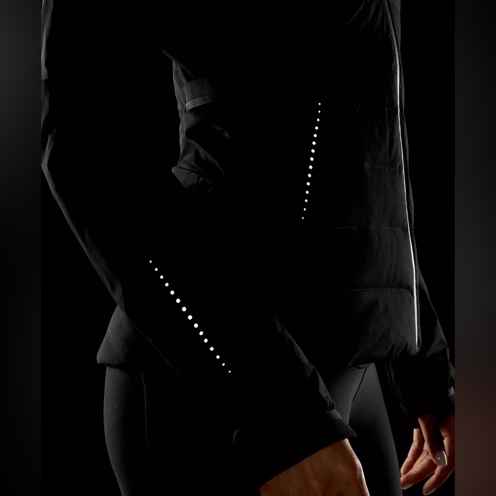 NWT Lululemon Down for It All Jacket - Picture 9 of 9